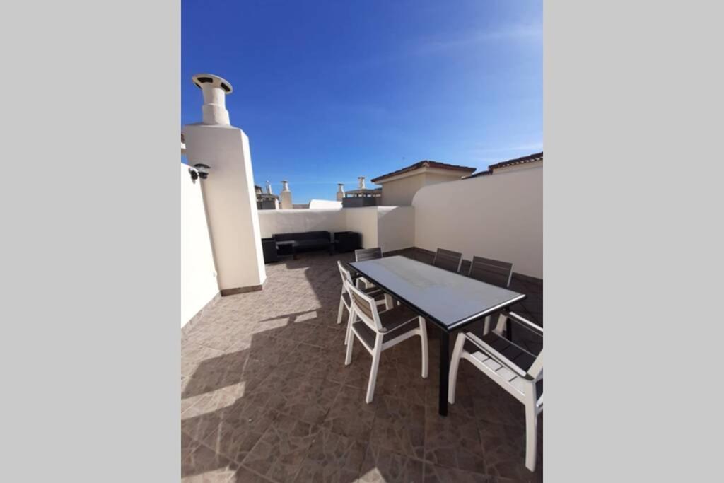 Apartamento Con Solarium By Dv Properties #P5H3 Malaga Bagian luar foto